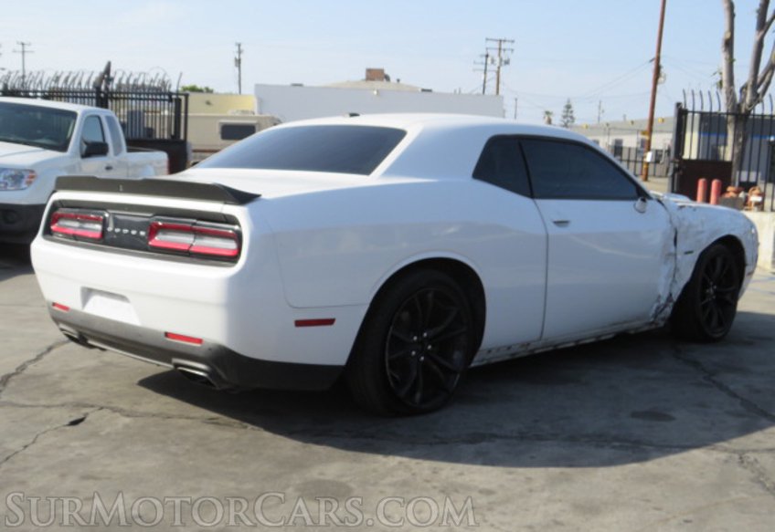 2018 Dodge Challenger - Image 7