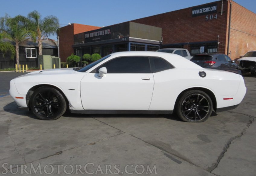 2018 Dodge Challenger - Image 5