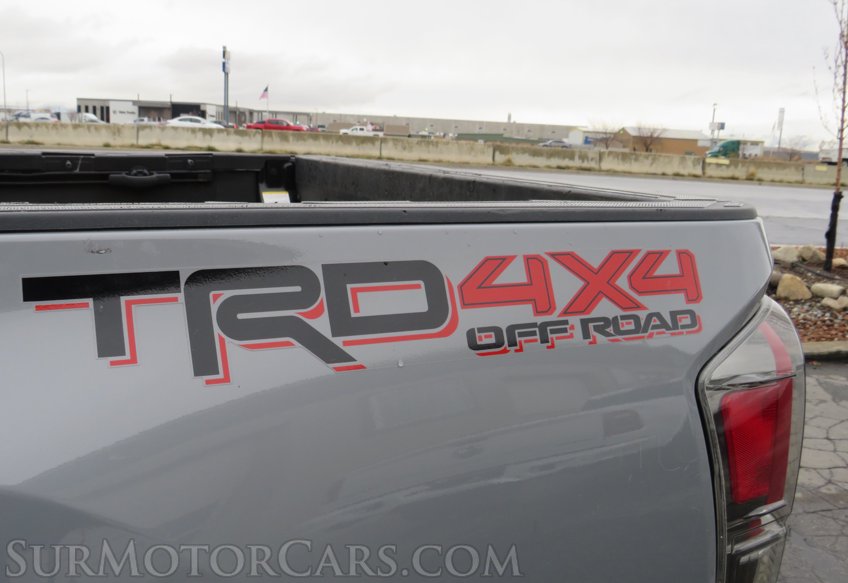 2019 Toyota Tacoma 4WD - Image 18