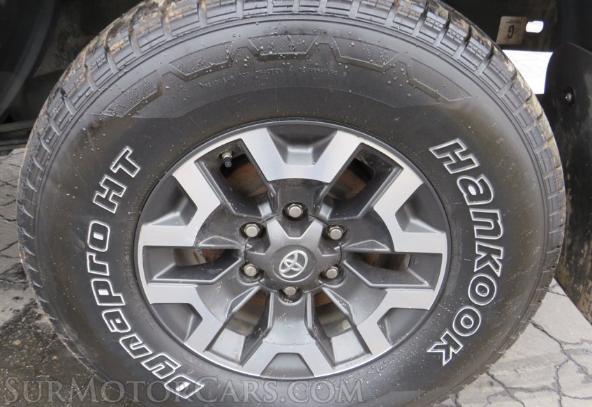 2019 Toyota Tacoma 4WD - Image 22