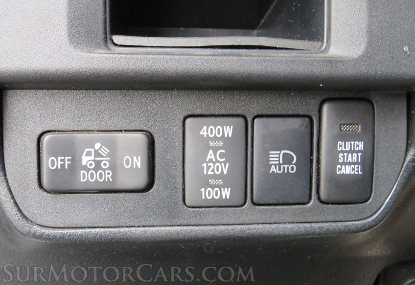 2019 Toyota Tacoma 4WD - Image 38