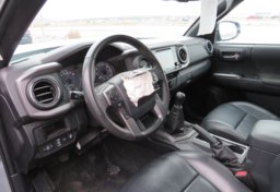 2019 Toyota Tacoma 4WD - Image 26