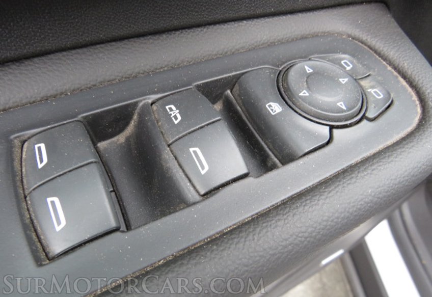 2021 GMC Terrain - Image 33