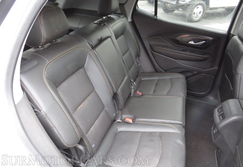 2021 GMC Terrain - Image 21