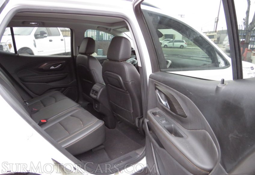 2021 GMC Terrain - Image 22