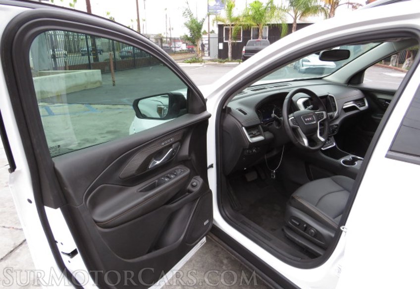 2021 GMC Terrain - Image 15