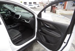 2021 GMC Terrain - Image 24