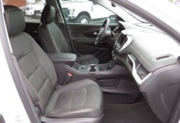 2021 GMC Terrain - Image 19