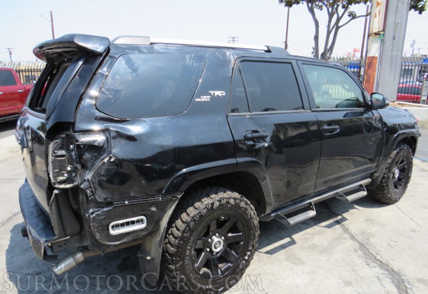 2018 Toyota 4Runner - Image 7