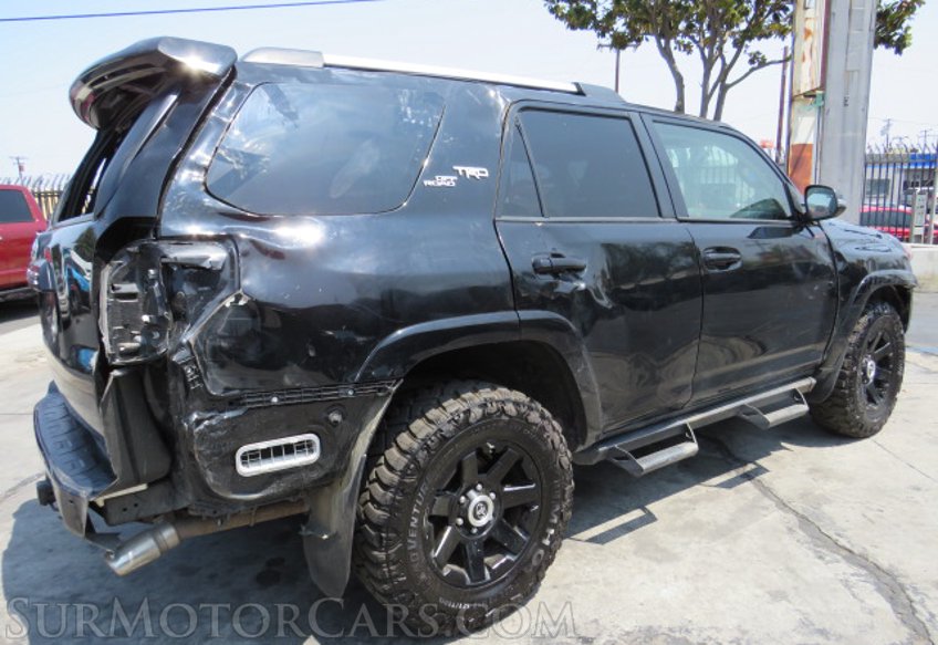 2018 Toyota 4Runner - Image 5