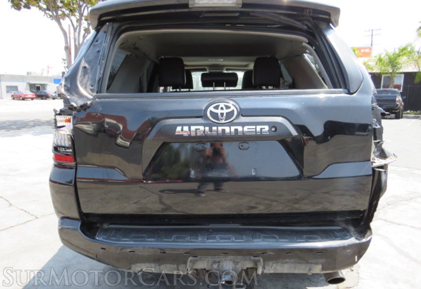 2018 Toyota 4Runner - Image 15