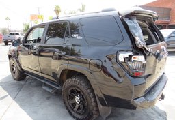 2018 Toyota 4Runner - Image 8