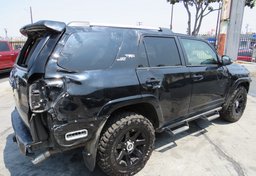 2018 Toyota 4Runner - Image 7