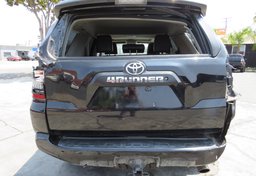 2018 Toyota 4Runner - Image 15