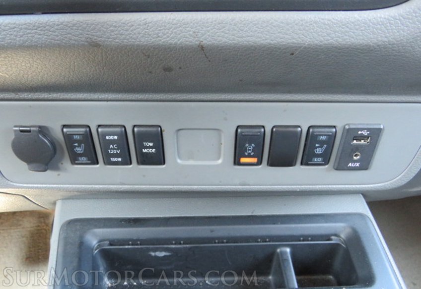 2019 Nissan NV Passenger - Image 37