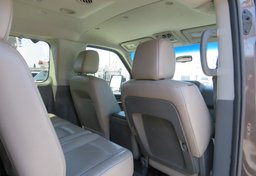 2019 Nissan NV Passenger - Image 25