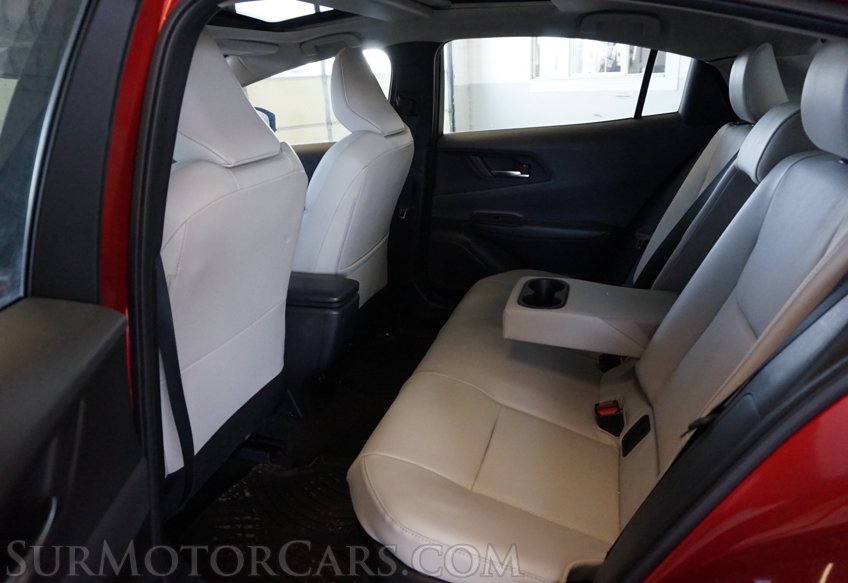 2024 Toyota Prius - Image 31