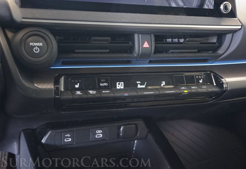 2024 Toyota Prius - Image 41