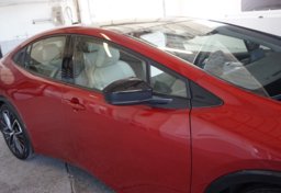 2024 Toyota Prius - Image 13