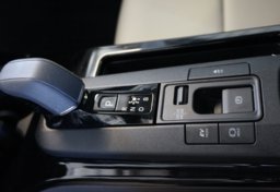 2024 Toyota Prius - Image 56