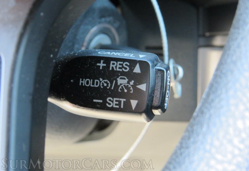 2019 Toyota Tacoma 4WD - Image 40