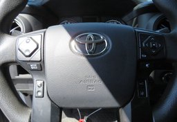 2019 Toyota Tacoma 4WD - Image 33