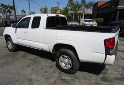 2019 Toyota Tacoma 4WD - Image 7