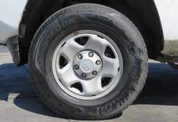 2019 Toyota Tacoma 4WD - Image 17