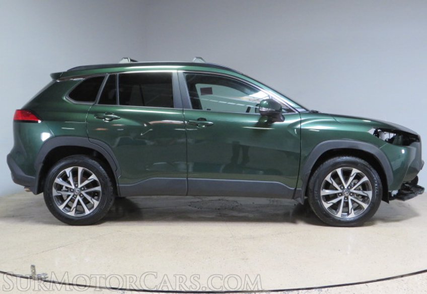 2023 Toyota Corolla Cross - Image 5