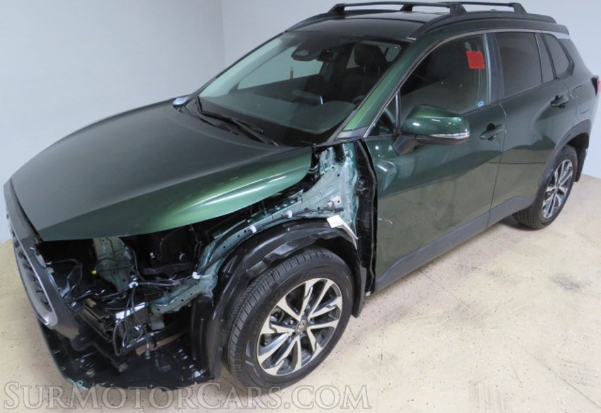 2023 Toyota Corolla Cross - Image 2