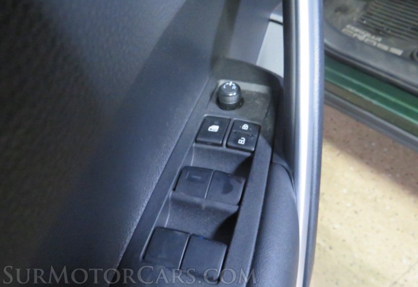 2023 Toyota Corolla Cross - Image 35