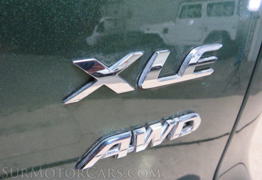 2023 Toyota Corolla Cross - Image 15