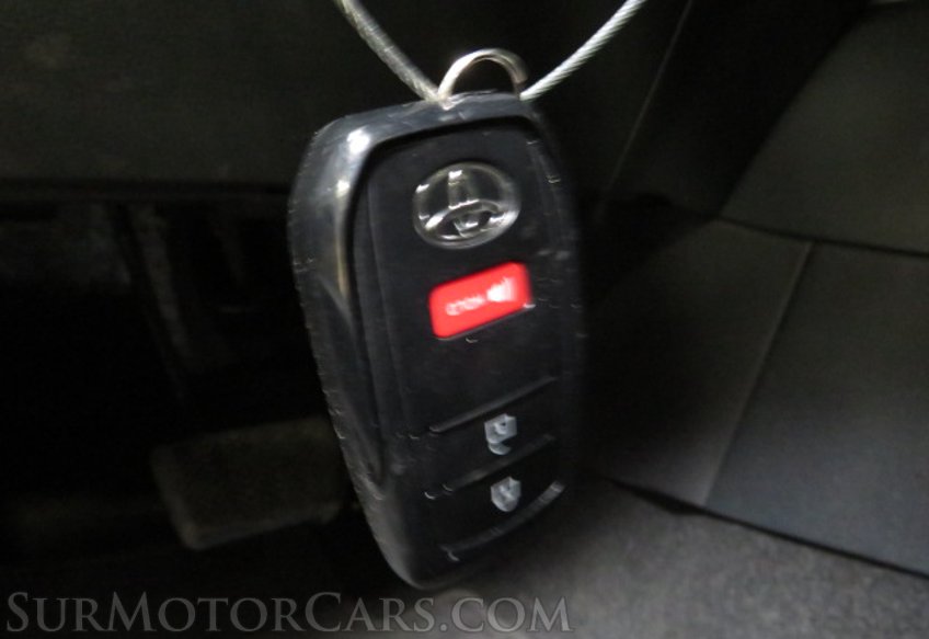 2023 Toyota Corolla Cross - Image 30