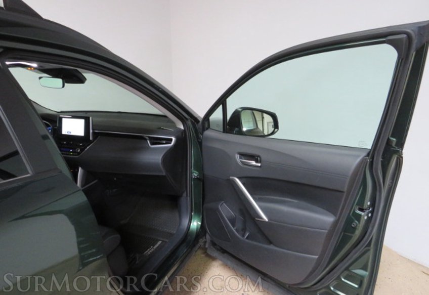 2023 Toyota Corolla Cross - Image 18