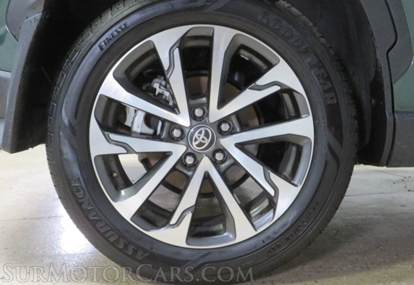 2023 Toyota Corolla Cross - Image 16