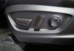 2023 Toyota Corolla Cross - Image 36