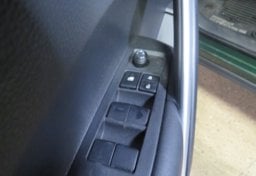 2023 Toyota Corolla Cross - Image 35