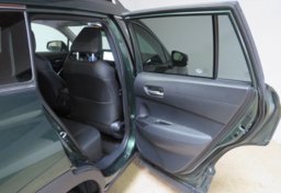 2023 Toyota Corolla Cross - Image 20