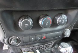 2014 Jeep Wrangler Unlimited - Image 51