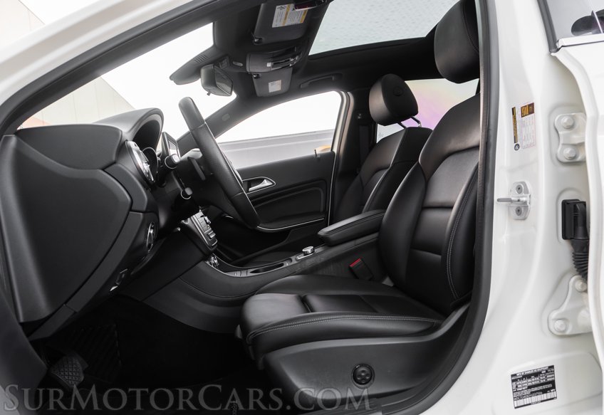 2017 Mercedes-Benz GLA - Image 45