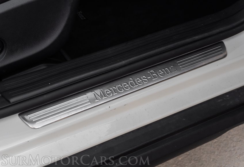 2017 Mercedes-Benz GLA - Image 41