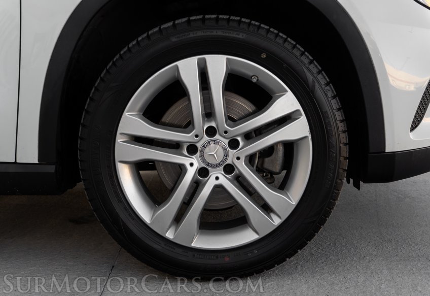 2017 Mercedes-Benz GLA - Image 18