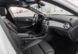 2017 Mercedes-Benz GLA - Image 43