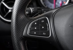 2017 Mercedes-Benz GLA - Image 31