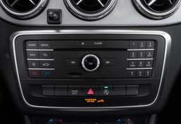 2017 Mercedes-Benz GLA - Image 34