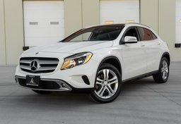 2017 Mercedes-Benz GLA - Image 1