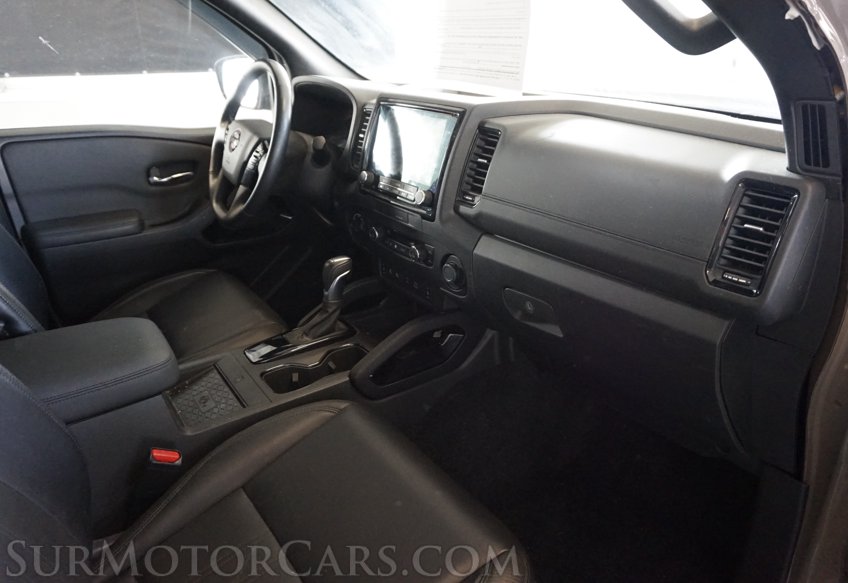 2022 Nissan Frontier - Image 25
