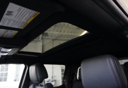 2022 Nissan Frontier - Image 33