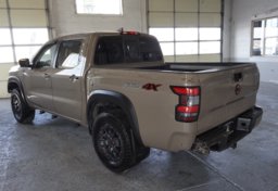 2022 Nissan Frontier - Image 6