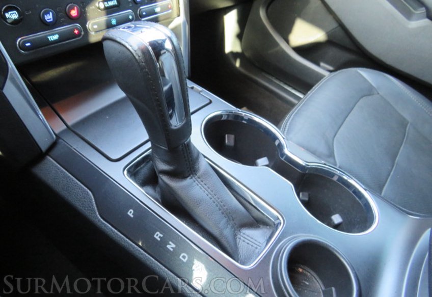 2017 Ford Explorer - Image 39